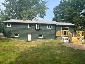 56 Constitution Dr in Westbrook, ME - Building Photo - Building Photo
