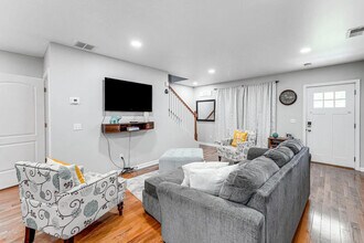 51 Indian Ave in Bridgeport, CT - Building Photo - Building Photo