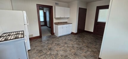 2494 240th St, Unit Unit 1 in Cushing, WI - Building Photo - Building Photo