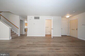 1331 S Lawrence St in Philadelphia, PA - Building Photo - Building Photo