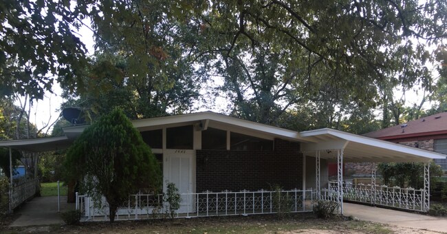 2645 Queensroad Ave in Jackson, MS - Building Photo - Building Photo