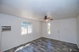 251 S 17th Ave in Yuma, AZ - Building Photo - Building Photo