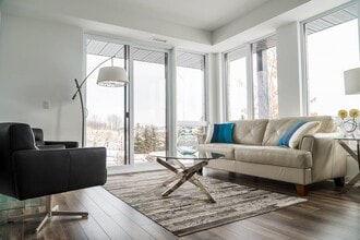 Kanata Lakes in Kanata, ON - Building Photo - Building Photo