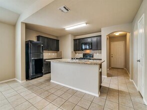 2302 Tombstone Dr in Forney, TX - Building Photo - Building Photo