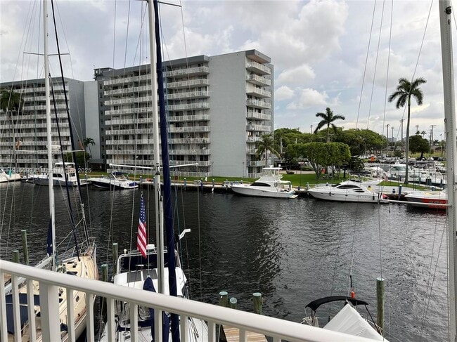 property at 2415 NW 16th St Rd