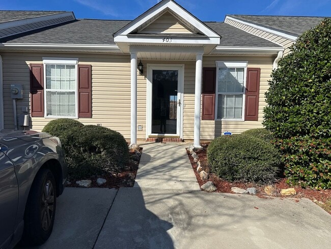 403 Regency Park Drive in Columbia, SC - Building Photo - Building Photo