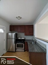 4409 N Wolcott Ave, Unit B3 in Chicago, IL - Building Photo - Building Photo