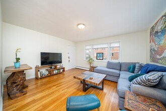 121 Ogden Ave. in Jersey City, NJ - Building Photo - Building Photo