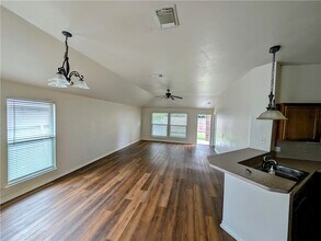 3910 Gibraltar Dr in Corpus Christi, TX - Building Photo - Building Photo