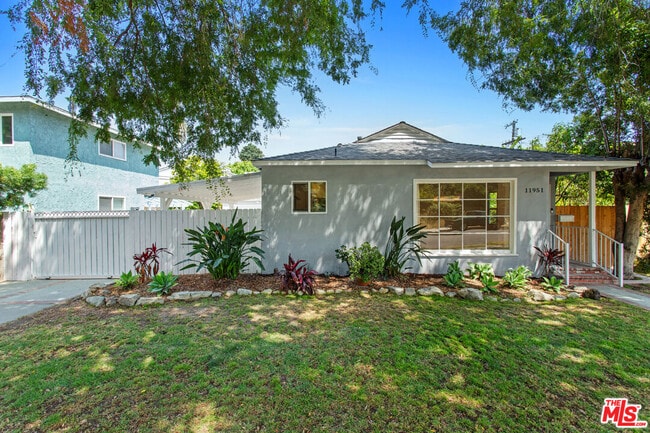 property at 11951 Bray St