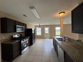 15718 Colonial Bridge Ln in Houston, TX - Building Photo - Building Photo