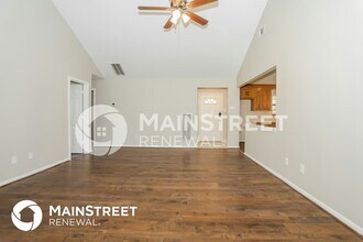 28419 Champion Oaks Dr in Magnolia, TX - Building Photo - Building Photo