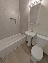 6142 Eleanor Ave in Los Angeles, CA - Building Photo - Building Photo