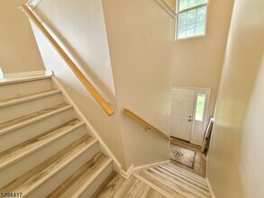 85 Williamson Ct in Bridgewater, NJ - Building Photo - Building Photo