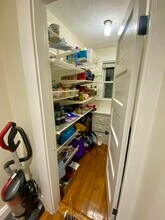 79 Surrey St, Unit 5 in Boston, MA - Foto de edificio - Building Photo