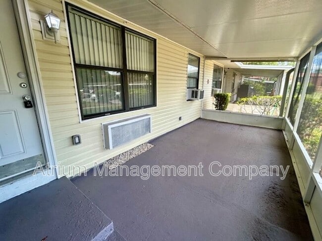 4017 E Michigan St in Orlando, FL - Building Photo - Building Photo