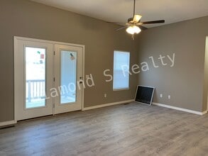 2733 W Colton Ave in Ozark, MO - Building Photo - Building Photo