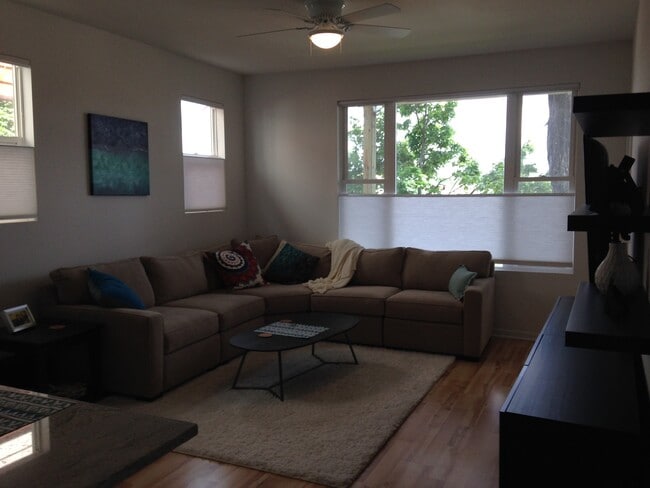 516 E Glover Ave in Milwaukee, WI - Building Photo - Building Photo