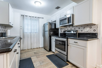 2014 Newman St in Orlando, FL - Building Photo - Building Photo