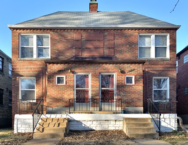 6363 Sutherland Ave in St. Louis, MO - Building Photo - Building Photo