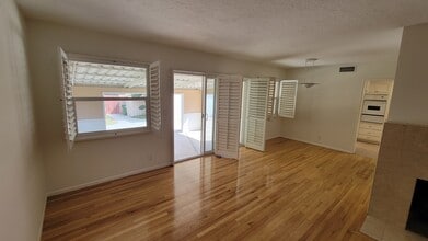 6508 Belmar Ave in Reseda, CA - Building Photo - Building Photo