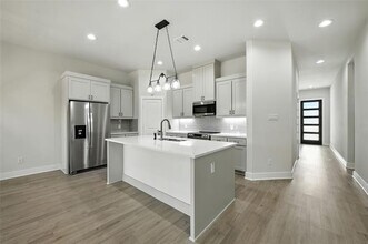 209 Rosemary Dr in Azle, TX - Building Photo - Building Photo