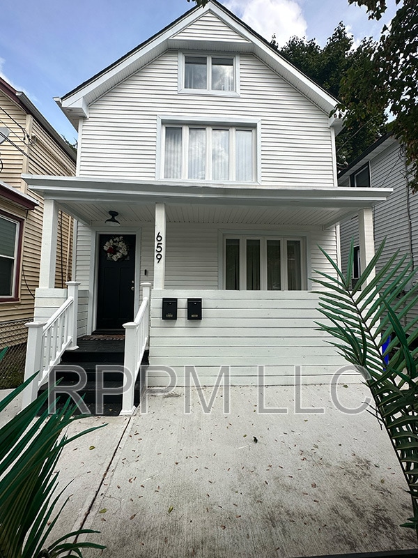 property at 659 Nassau St