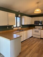 3180 Zephyr Dr in Colorado Springs, CO - Building Photo - Building Photo