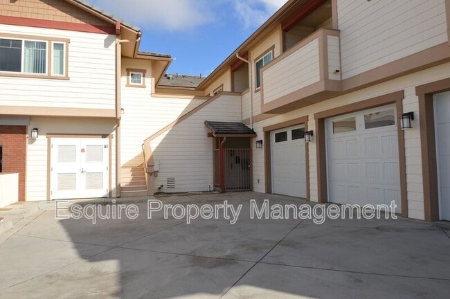 2 Fir St in Camarillo, CA - Building Photo - Building Photo
