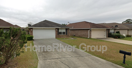 693 Mozingo Ln in Pensacola, FL - Building Photo - Building Photo