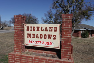 Highland Meadows in Weatherford, TX - Building Photo - Building Photo