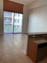 9066 SW 73rd Ct, Unit 305 in Pinecrest, FL - Building Photo - Building Photo