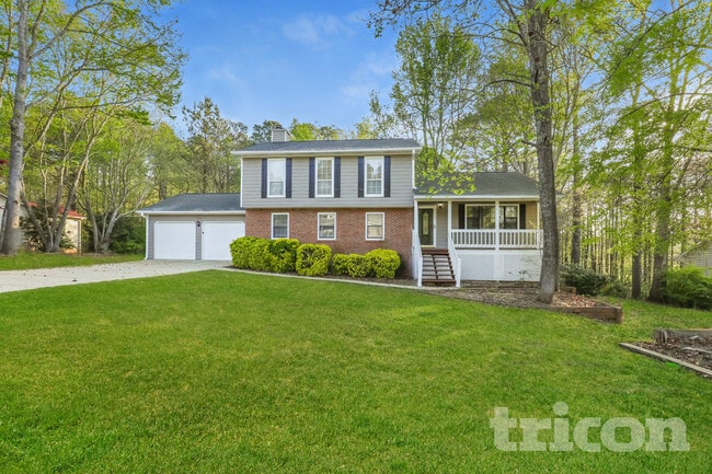 property at 208 Glenloch Ct