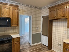 105 Jasmine Way in Bonaire, GA - Building Photo - Building Photo