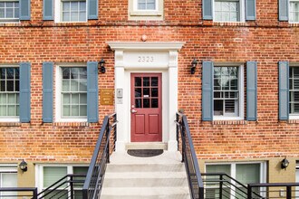 2323 40th St NW in Washington, DC - Building Photo - Building Photo