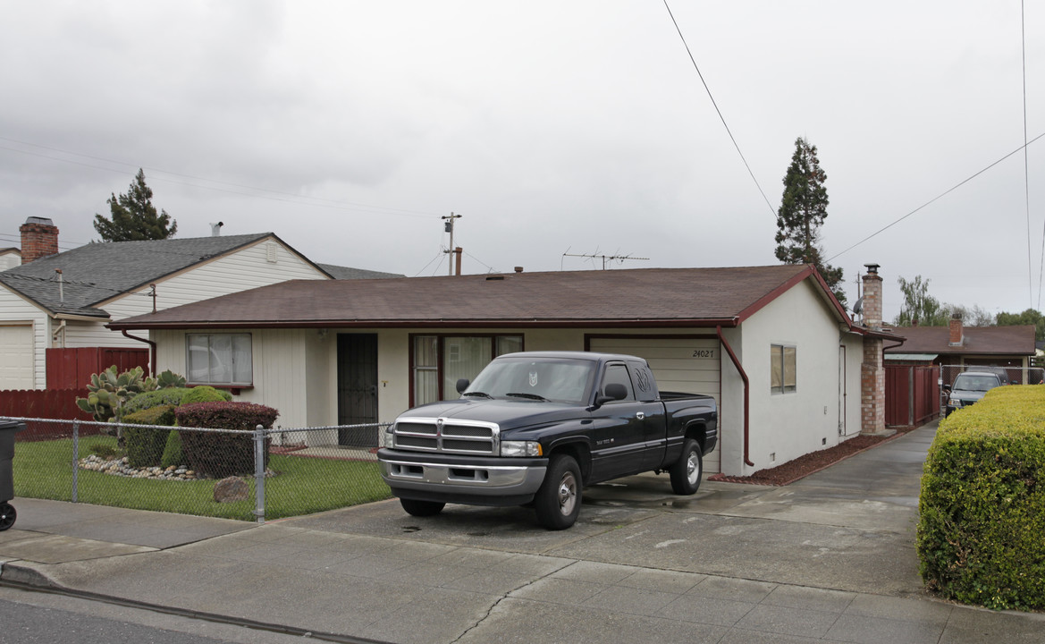 24027-24029 Park St in Hayward, CA - Building Photo