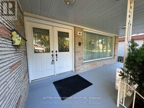 53 Bestview Dr in Toronto, ON - Building Photo - Building Photo