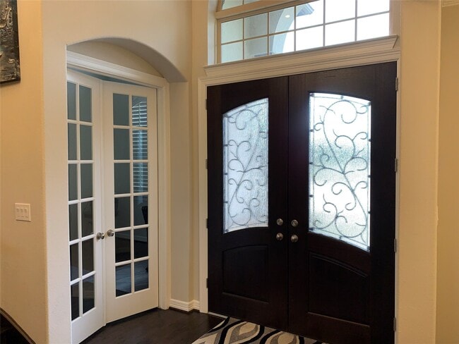 property at 3803 Preston Cove Ct