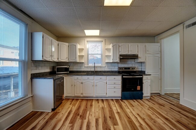 1117 W High St in Lima, OH - Building Photo - Building Photo