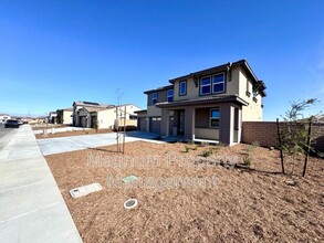 30818 Vly Hts Dr in Menifee, CA - Building Photo - Building Photo