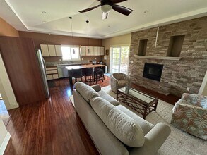 60 Naniuka Pl in Makawao, HI - Building Photo - Building Photo