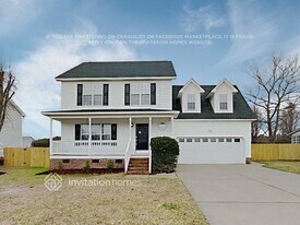 105 Breezewood Ln in Clayton, NC - Building Photo