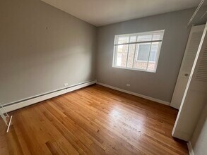 10378 Michael Todd Terrace in Glenview, IL - Building Photo - Building Photo