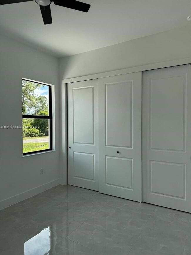 property at 2807 Leeland Heights Blvd