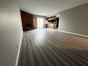 20433 Pacific Dr in Walnut, CA - Foto de edificio - Building Photo