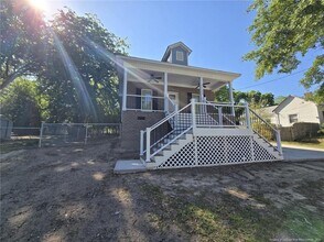 2123 Burnett Ave in Fayetteville, NC - Building Photo - Building Photo