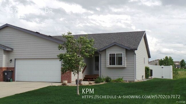 property at 717 Auburn Dr