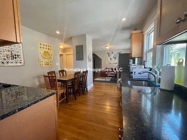 66 Frederick Ave, Unit 2