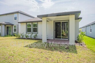 132 Lost Ball Dr in Daytona Beach, FL - Building Photo - Building Photo