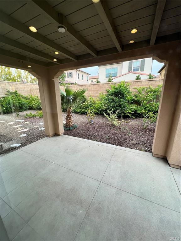 163 Frontier in Irvine, CA - Building Photo - Building Photo